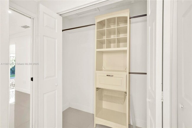 Building Photo - 11377 SW 74th St