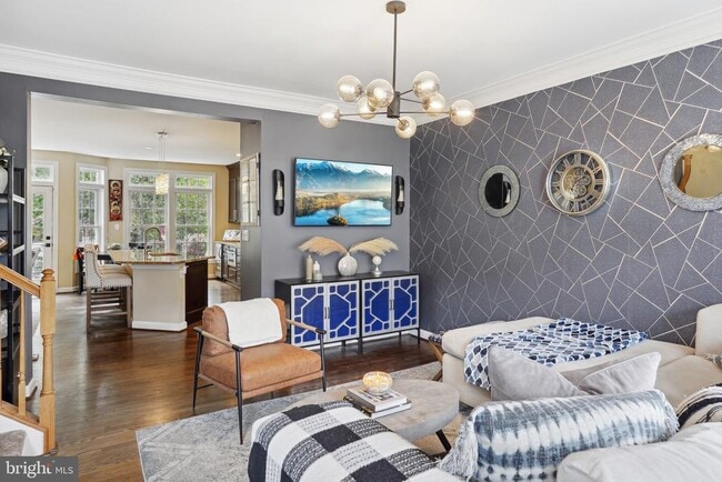 Building Photo - 6667 Debra Lu Way