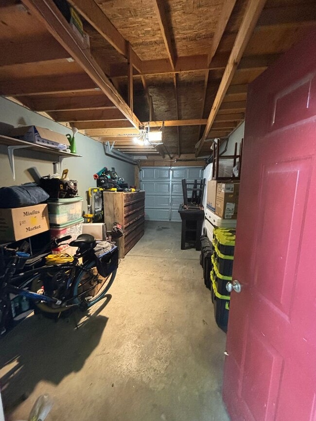 Building Photo - Updated 1 Bed/1 Bath Duplex in Lohi