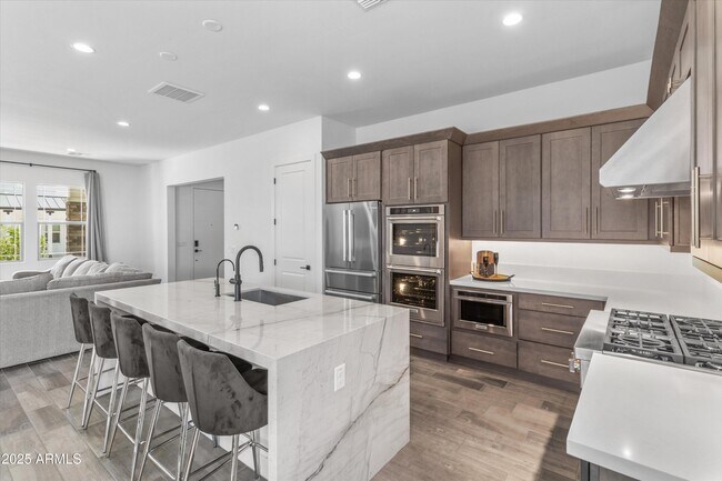 Building Photo - 17254 W Vacaville St