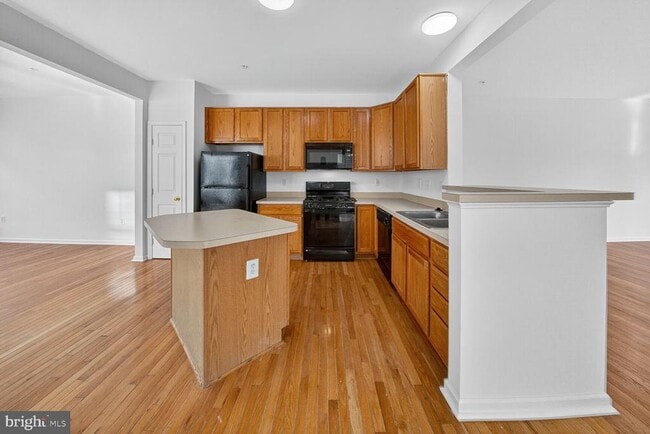 Building Photo - 1700 Peach Blossom Ct