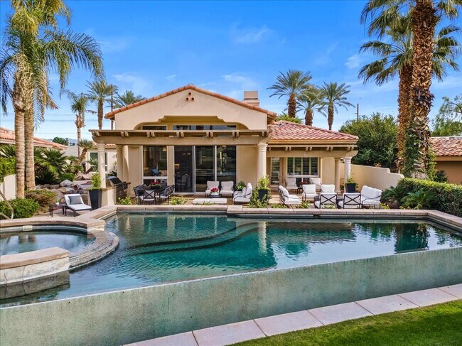 Building Photo - 79910 Mission Dr E