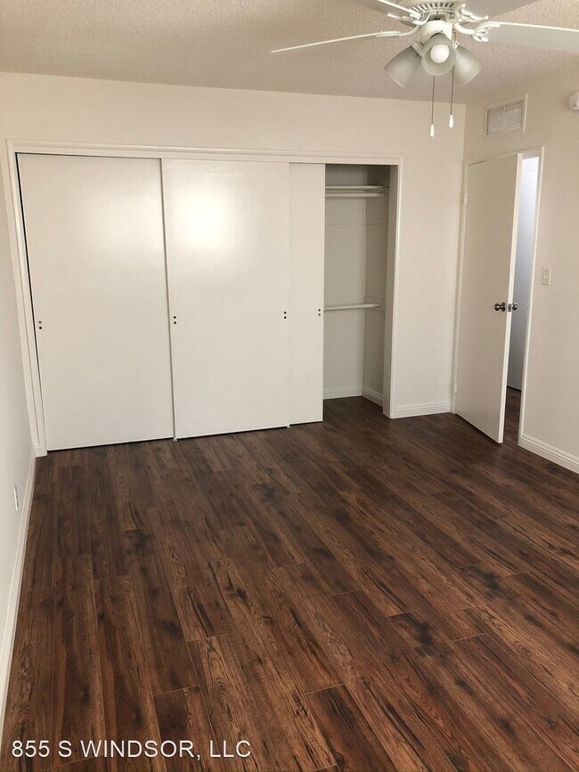 Building Photo - 855 S Windsor Blvd