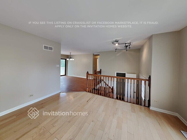 Building Photo - 324 Waverly Dr