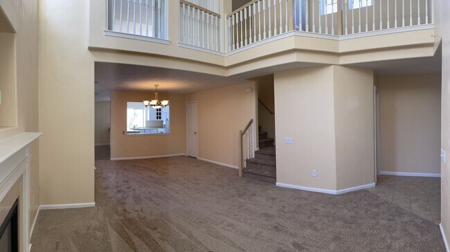 Building Photo - Lovely Lakefront Home in Virginia Beach