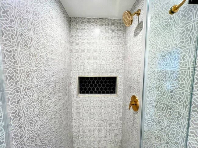 Building Photo - 5311 Lockhurst Dr