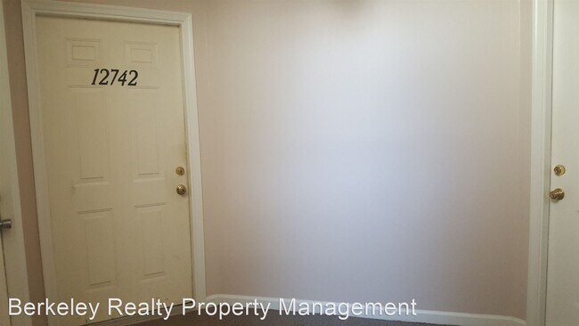 Building Photo - 2 br, 2.5 bath House - 12742 Daybreak Cir.