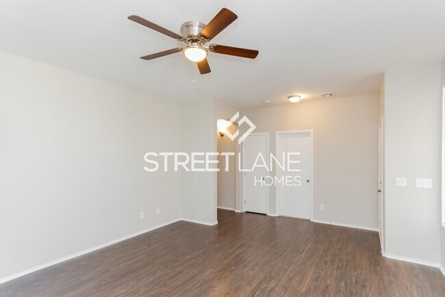 Building Photo - REDUCED!