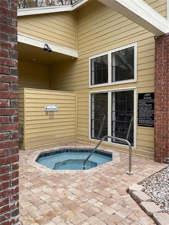 Building Photo - 8756 Mallard Reserve Dr