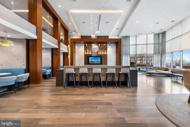 Building Photo - 145 Riverhaven Dr