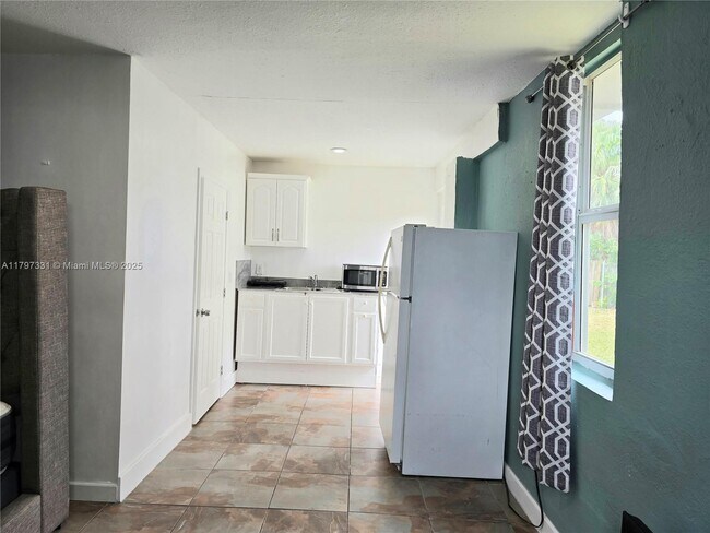 Building Photo - 26162 SW 123rd Pl