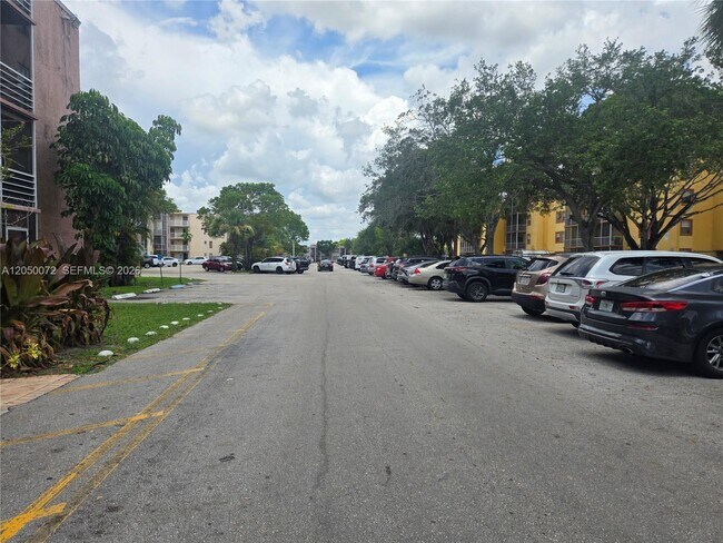Building Photo - 2800 NW 56th Ave