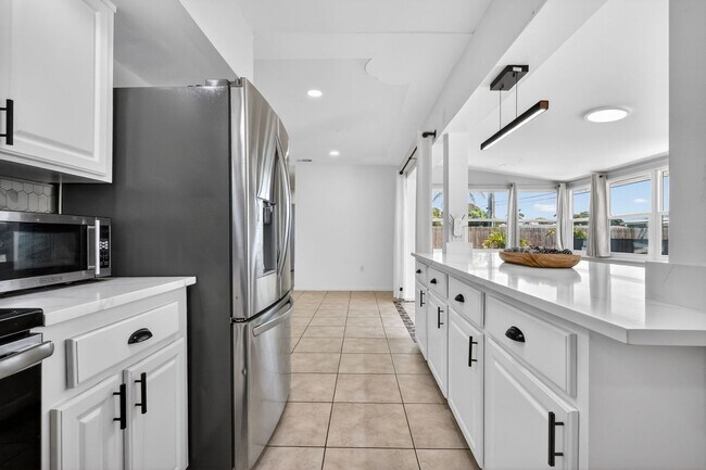 Building Photo - Stunning home for rent!