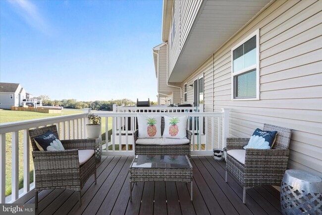 Building Photo - 206 Spring Pl