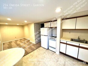 Building Photo - 1 Bedroom near Grandview Ave for March or ...