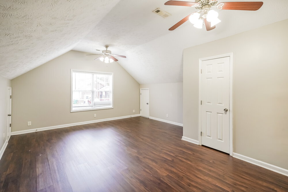 Building Photo - 208 Painter Dr