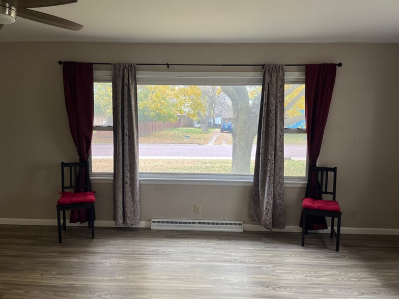 Building Photo - 601 Levee Blvd