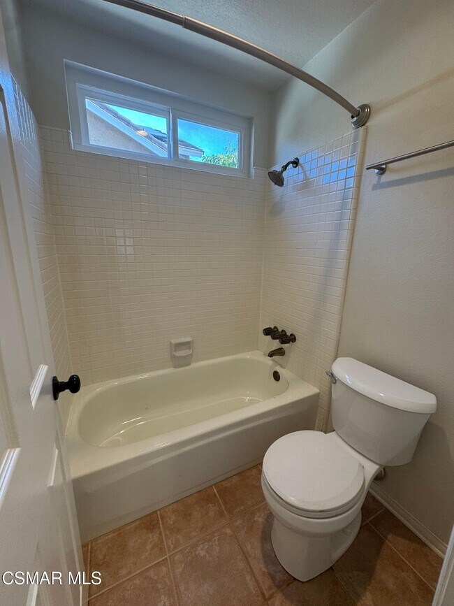 Building Photo - 2479 Rikkard Dr