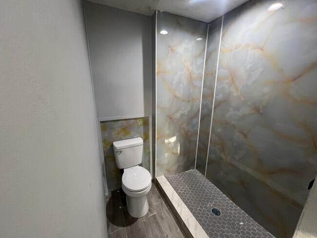 Building Photo - 63 S Davis St