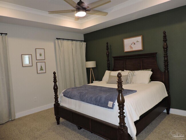 Building Photo - 10612 Davenport Lp