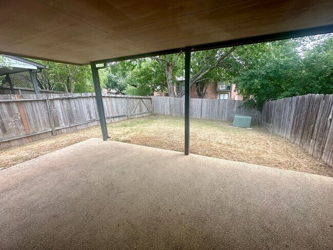 Building Photo - FALL INTO A NEW HOME WITH OUR MOVE-IN SPECIALS!