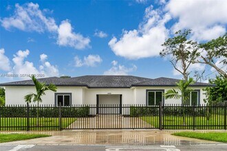 Building Photo - Southwest 220th Street, Miami, FL 33170 - 4 BR 2 BA single-family home