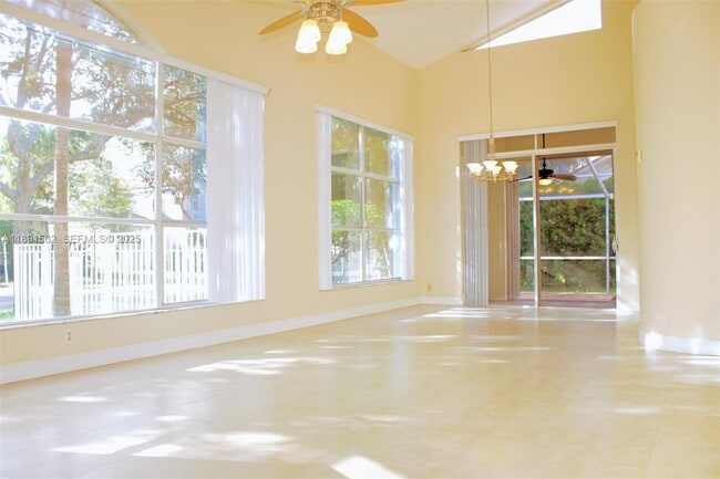 Building Photo - 11151 Minneapolis Dr