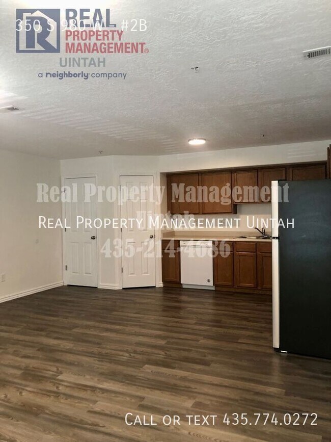 Building Photo - 980 W 350 S