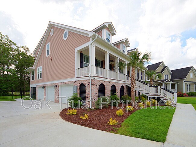 Building Photo - 125 Brogun Ln