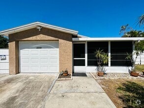 Building Photo - 3/2.5/1 Freshly Updated Pinellas Park Home