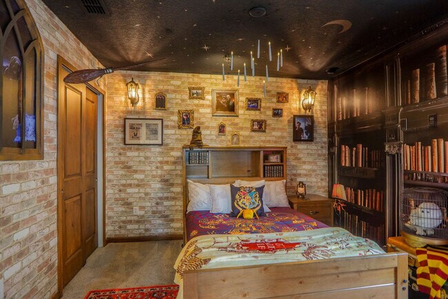 Building Photo - 9194 Seascape Cv