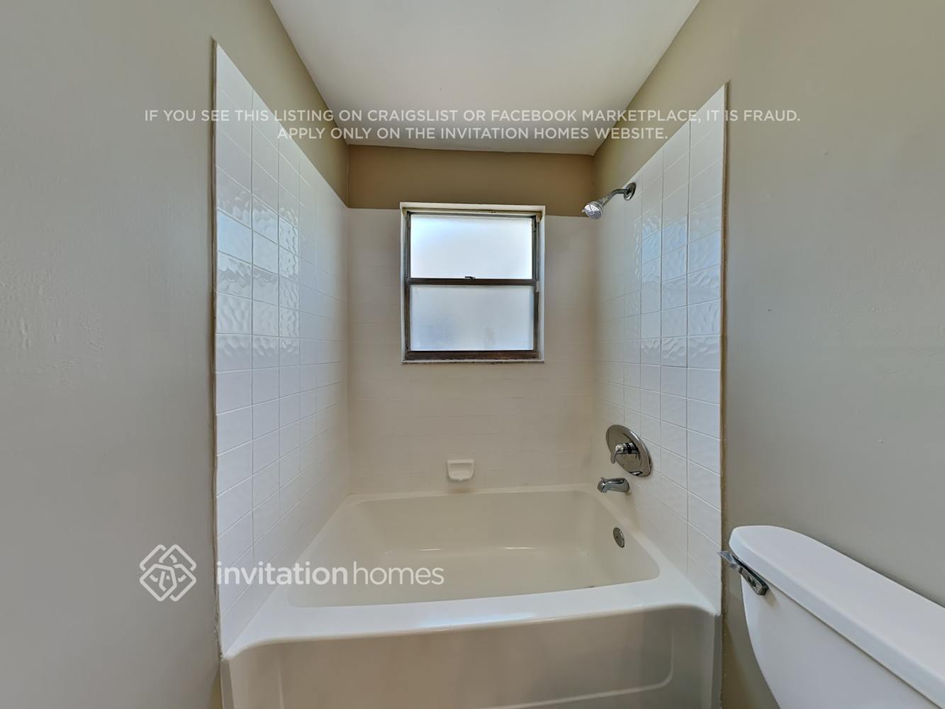 Building Photo - 8695 Indian River Run S