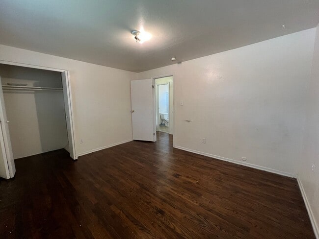 Building Photo - 4560 Everett Ct