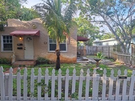 Building Photo - 505 54th St