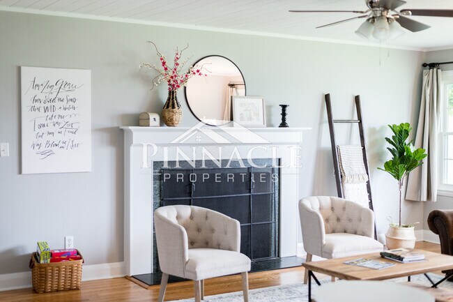 Living Room - 126 Tomahawk Industrial Park