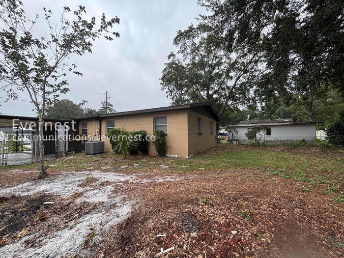 Building Photo - 6824 Rojo Ct