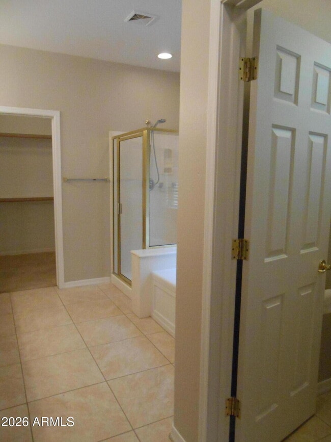 Building Photo - 3077 E Blue Ridge Pl