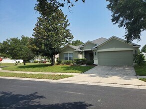 Building Photo - 5521 SW 43rd St