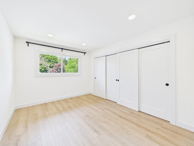 Building Photo - 4525 Blackhawk Ln