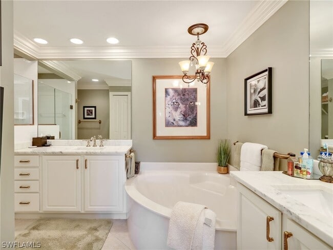 Building Photo - 8138 Saratoga Dr