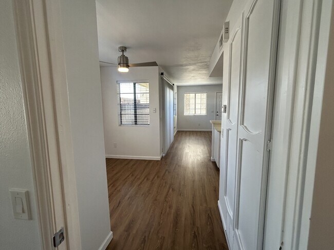 Building Photo - 1190 Ramar Rd