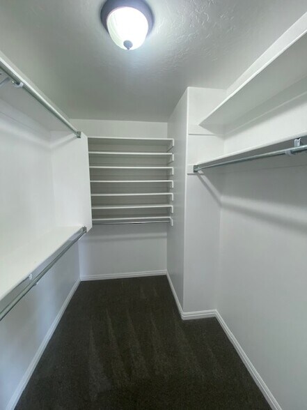 Building Photo - 1297 S 1430 E