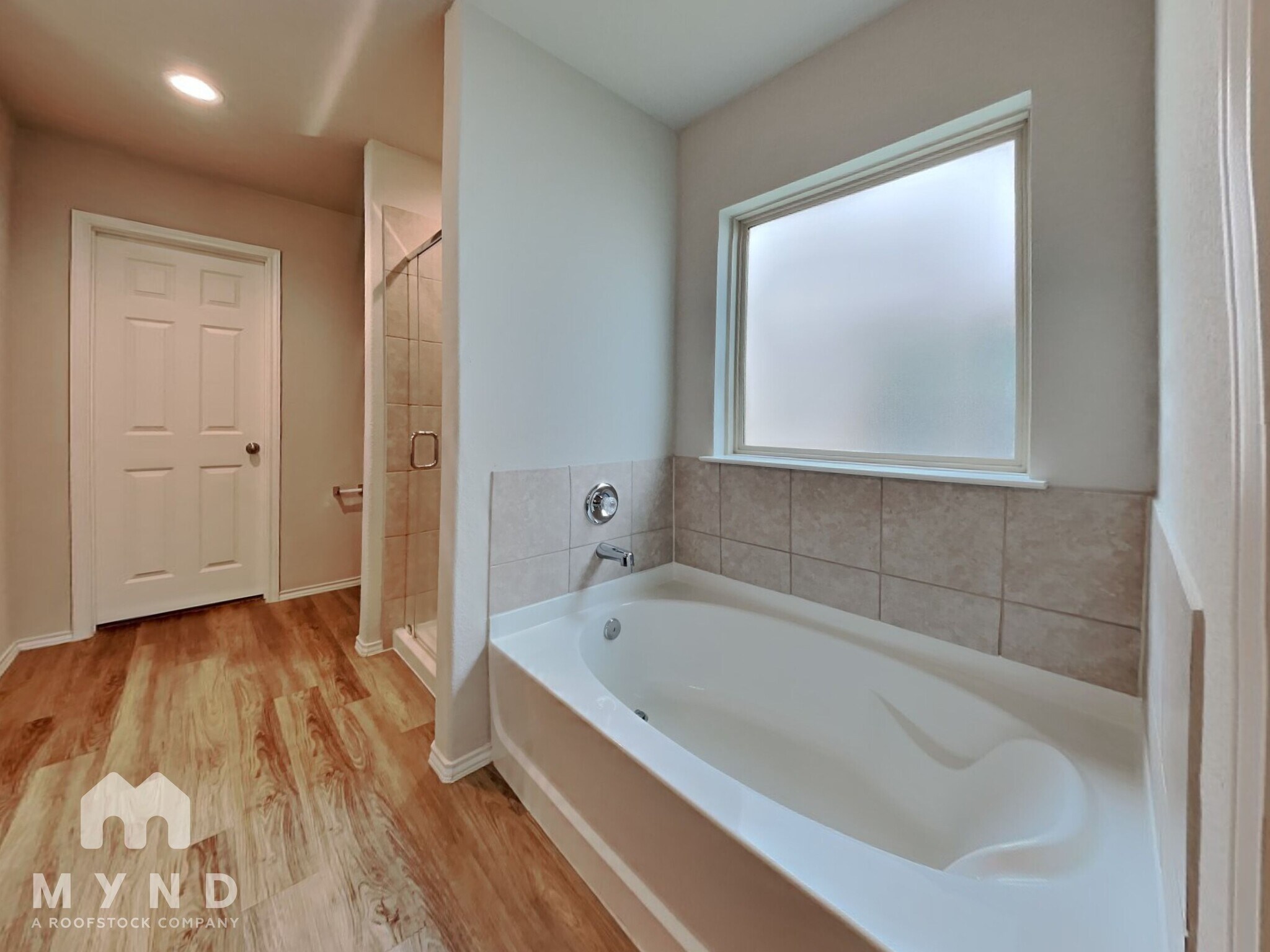 Building Photo - 4242 Stuebner Hl Dr