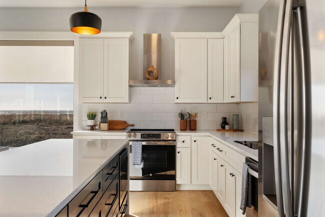 Building Photo - 1288 Cohasset Crest N