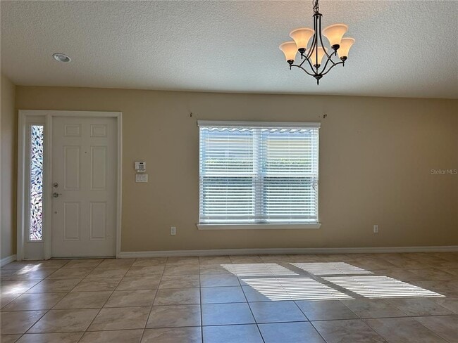 Building Photo - 12108 Tripletail Ln