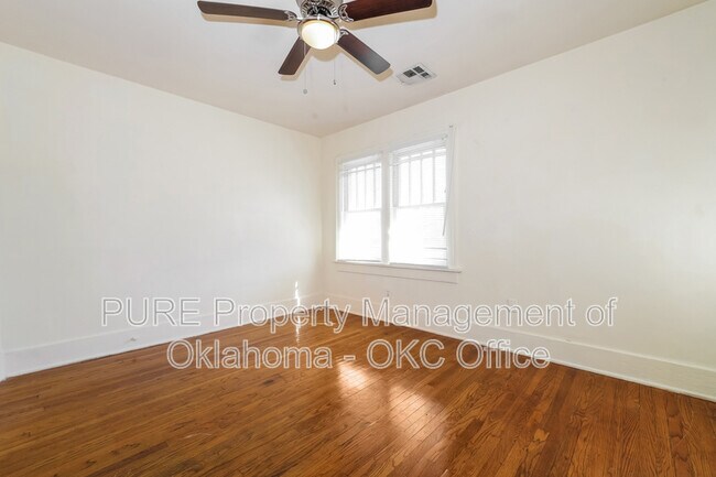 Building Photo - NW 22nd Street - 2236