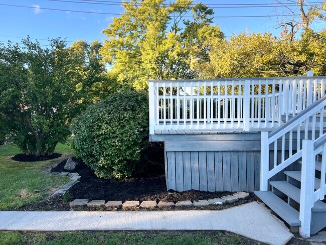 Building Photo - 3002 Green St