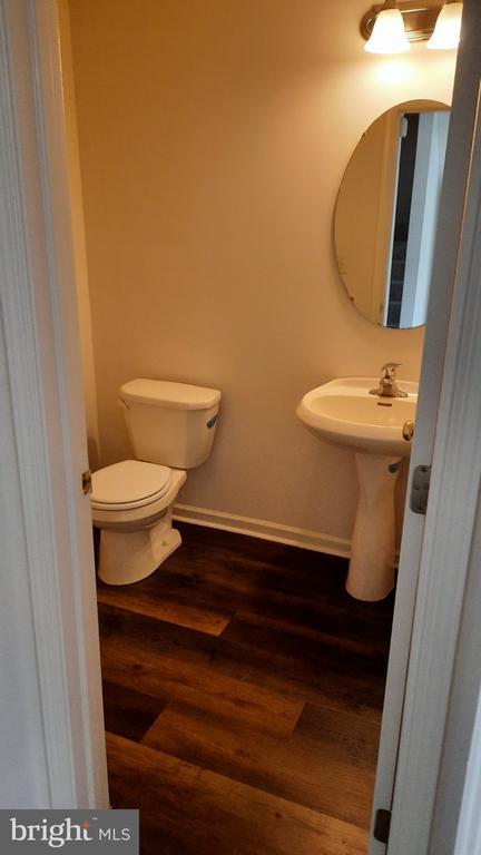 Building Photo - 207 Antilles Court