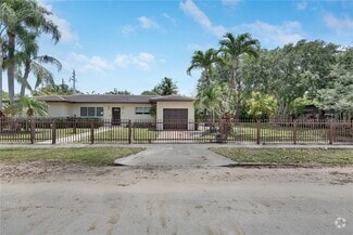 Building Photo - 6306 SW 12th St