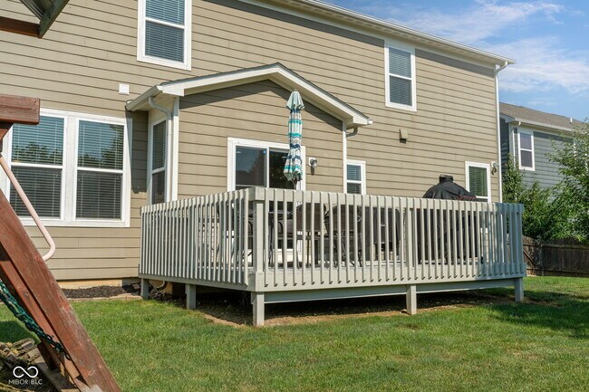 Building Photo - 6192 Bayard Dr